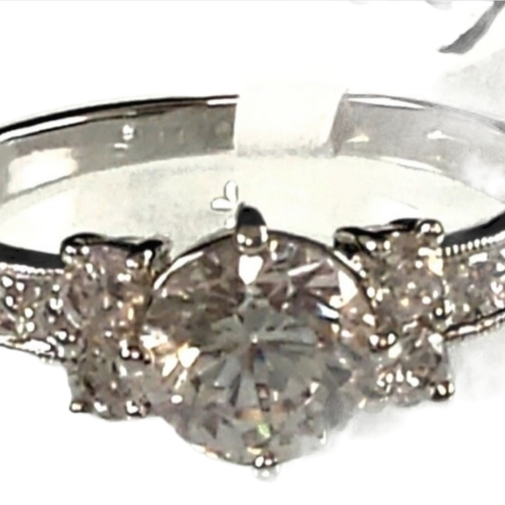 Silver Promise Ring  Cubic Zirconia  Ring  Size 5, 9 Round petal cut